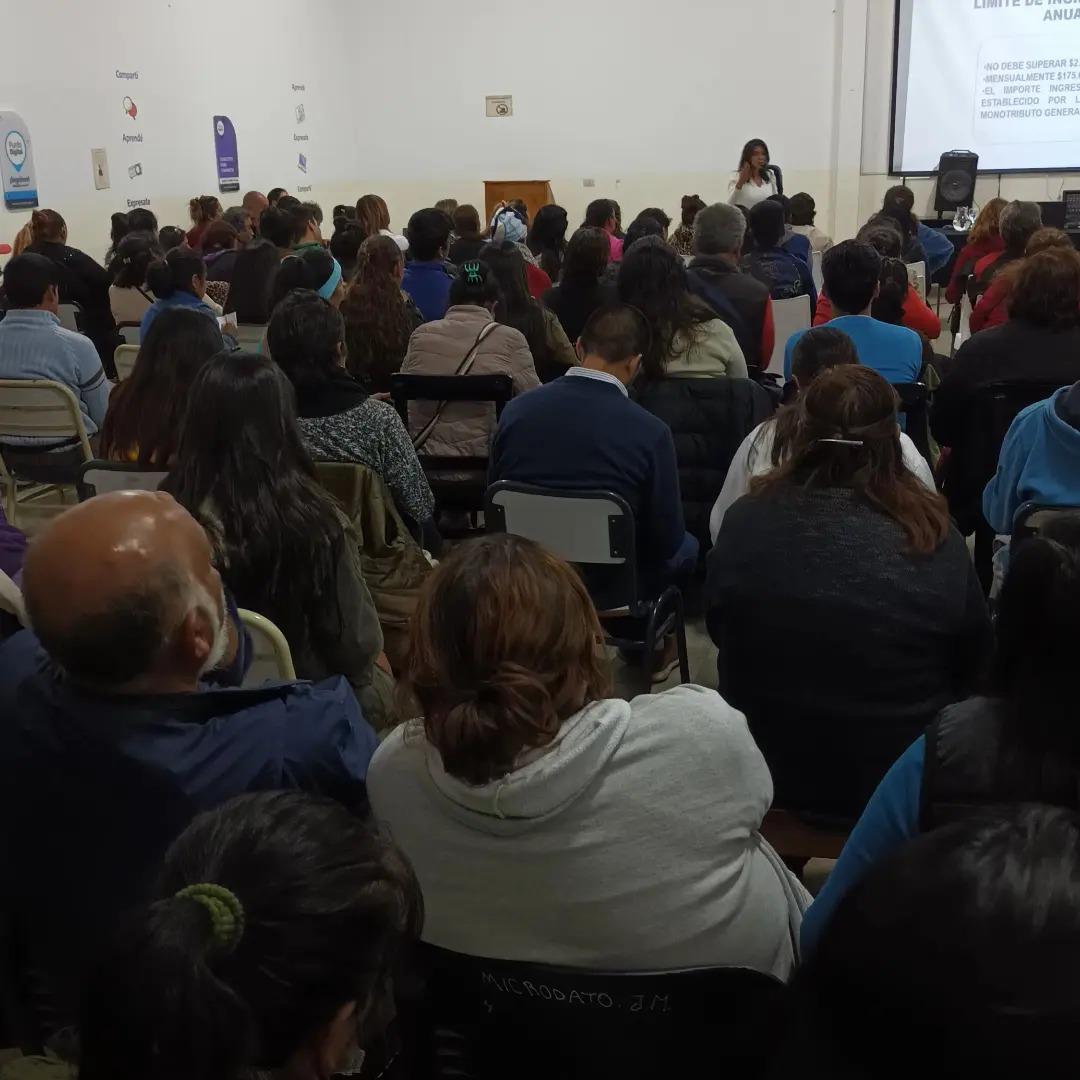 charla policia