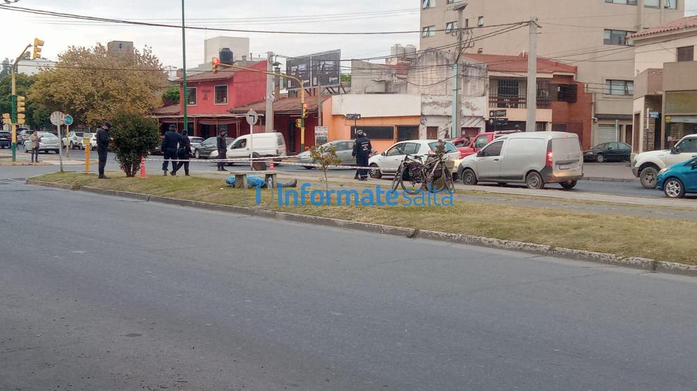 cuerpo en la platabanda 2