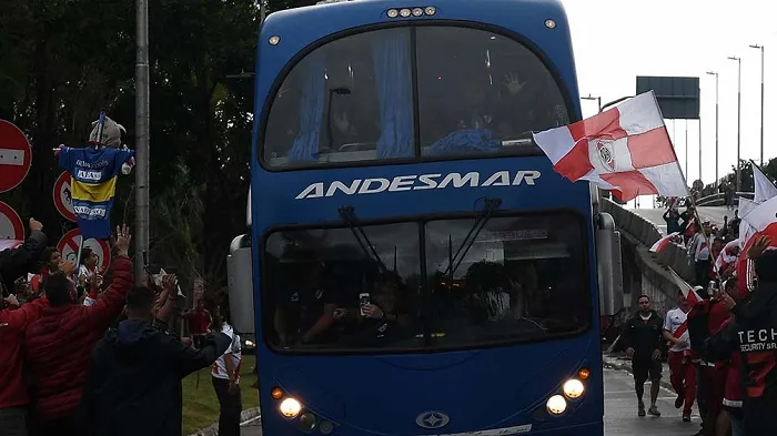 river camino al monumental