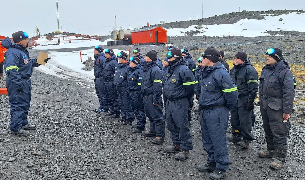 Antártida Argentina 02