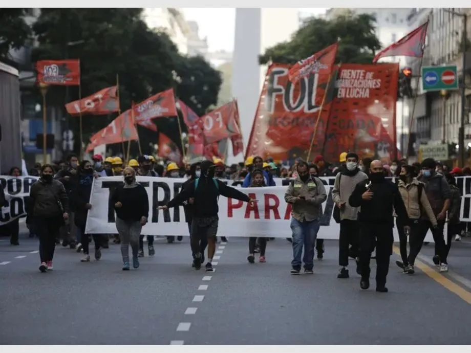 Potenciar Trabajo: cuántos beneficiarios de planes sociales cuenta cada organización