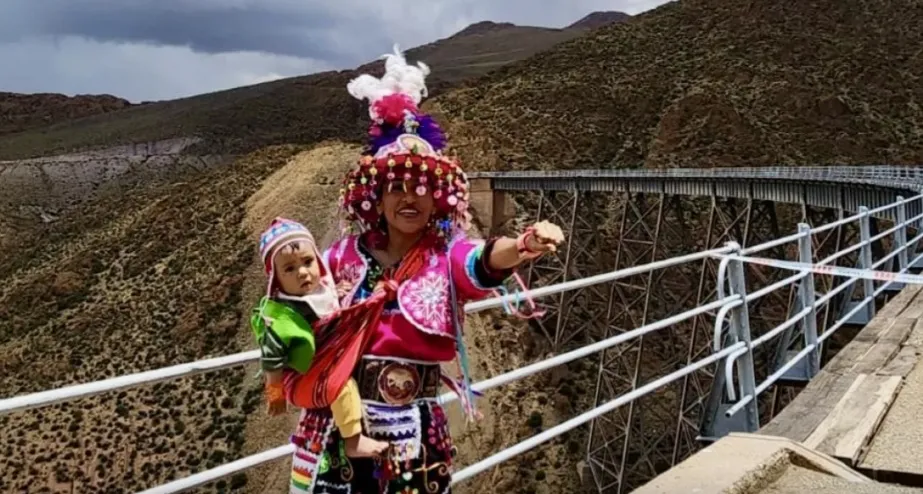 CARNAVALTRENALASNUBES