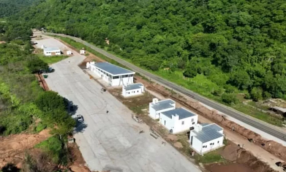 salvador mazza puesto de control