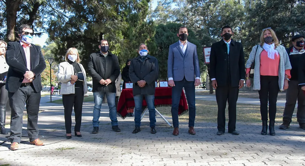 acto dia del locutor