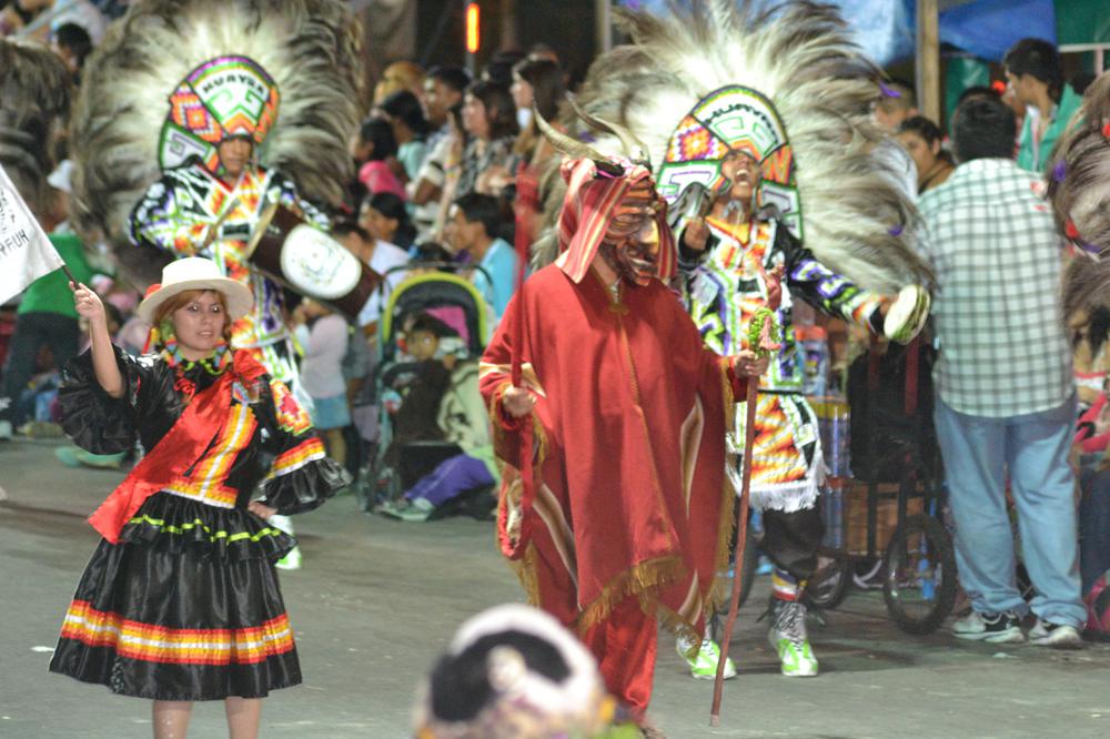 Comparsa Civilización Hayra Calpa de 20 de Febrero (2)