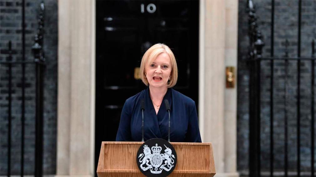 Apenas 44 días después de asumir, renunció Liz Truss como primera ministra británica