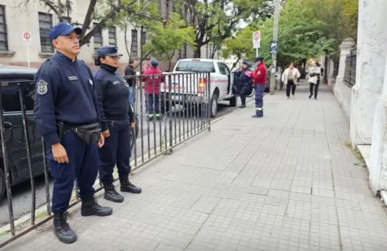 OPERATIVOPOLICIAELECCIONES