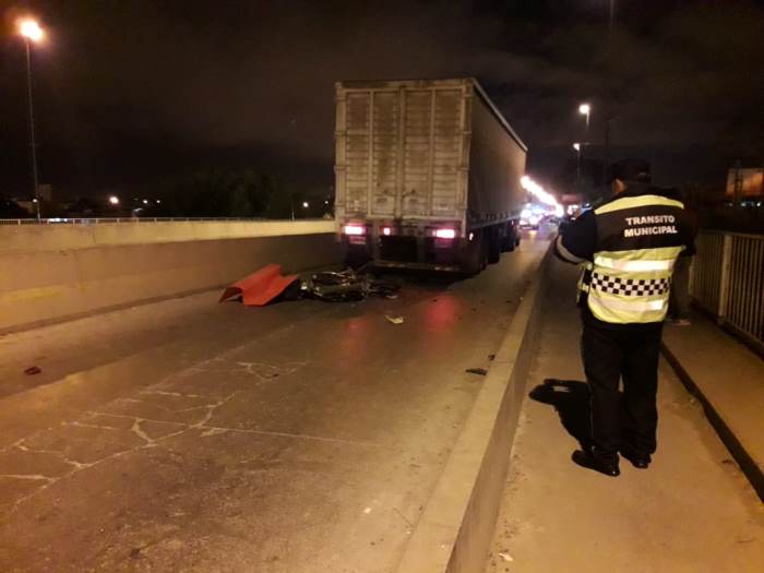 siniestor vial - av tavella