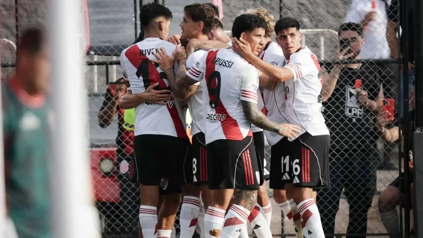 River Plate vs Barracas 01