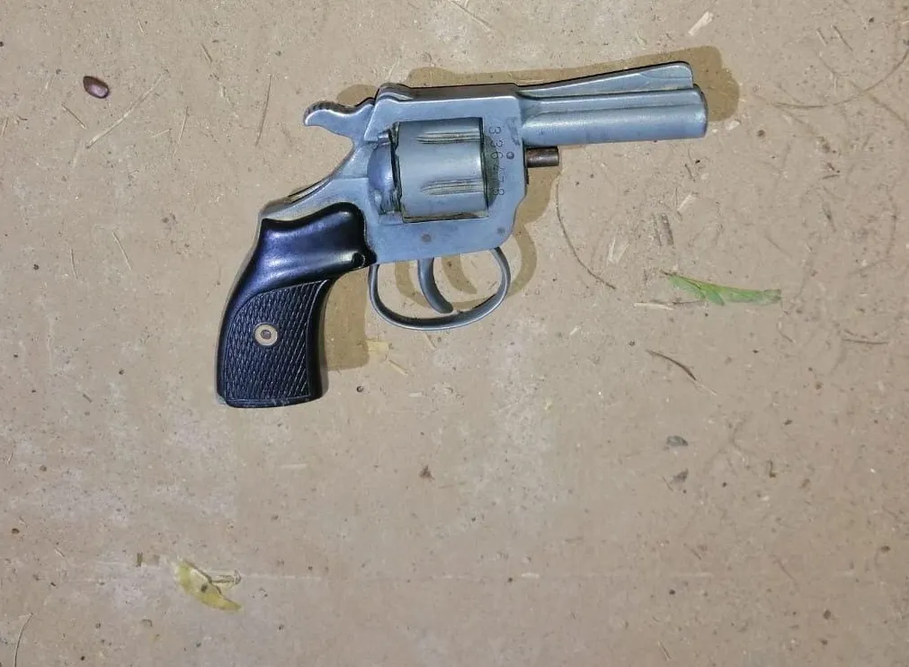 Detenido con arma de fuego 02