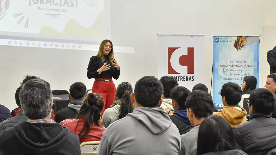 Diseño de una plaza vecinal 02