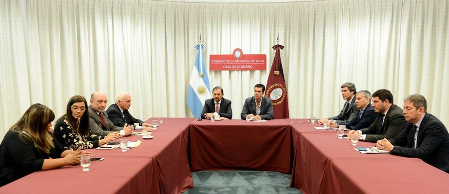 urtubey-reunion-gabinete-social5