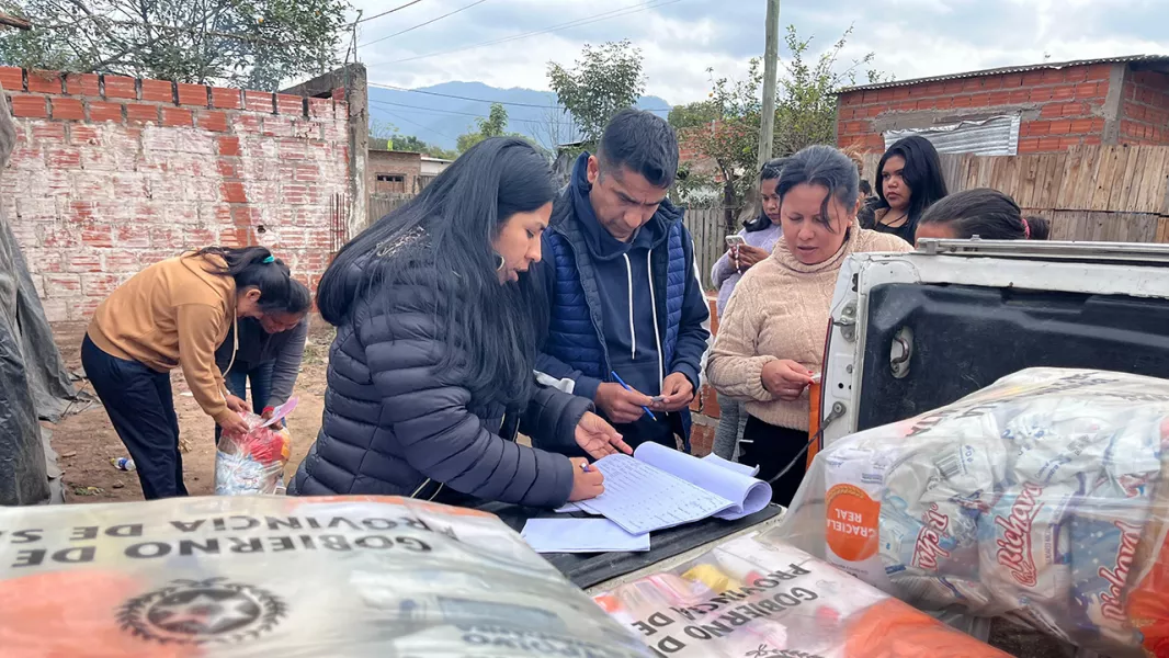 Entrega de alimentos 03