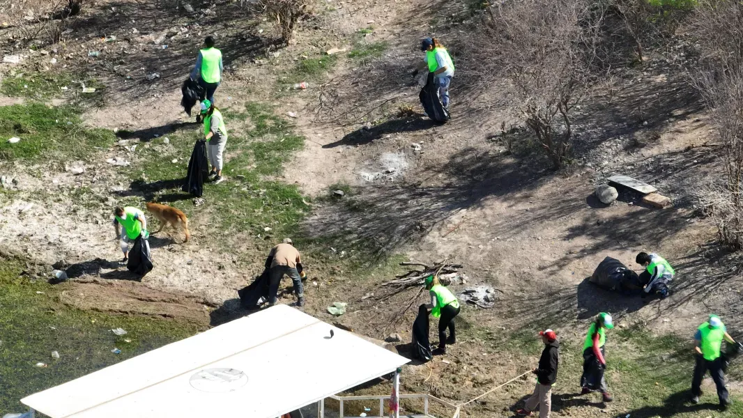 cabra corral limpieza 7