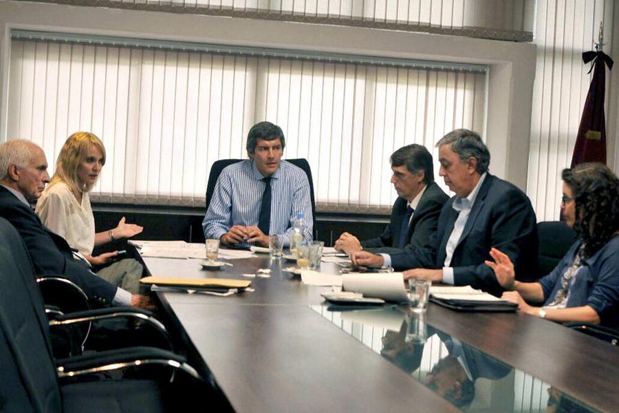 reunion funcionarios con legisladores nacionales