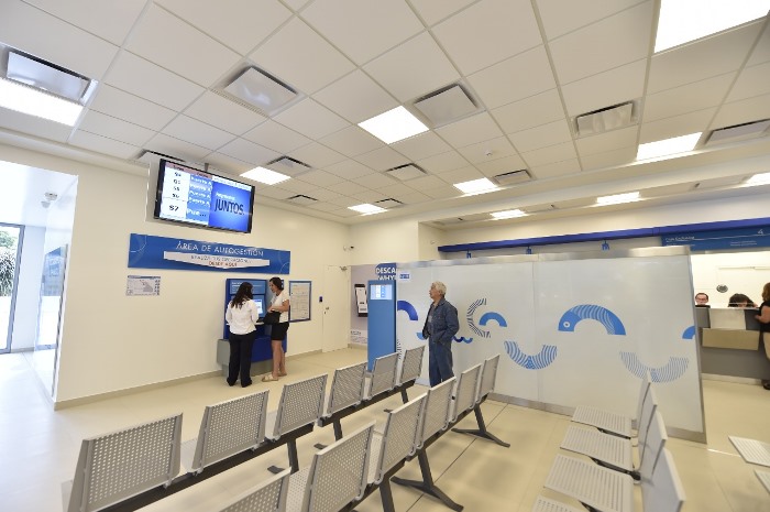 banco macro - sucursal grand bourg (4)