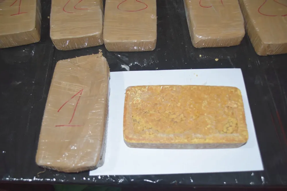 parta base orán gomón2