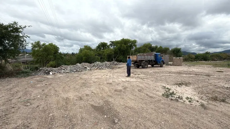 basura rio arenales arias