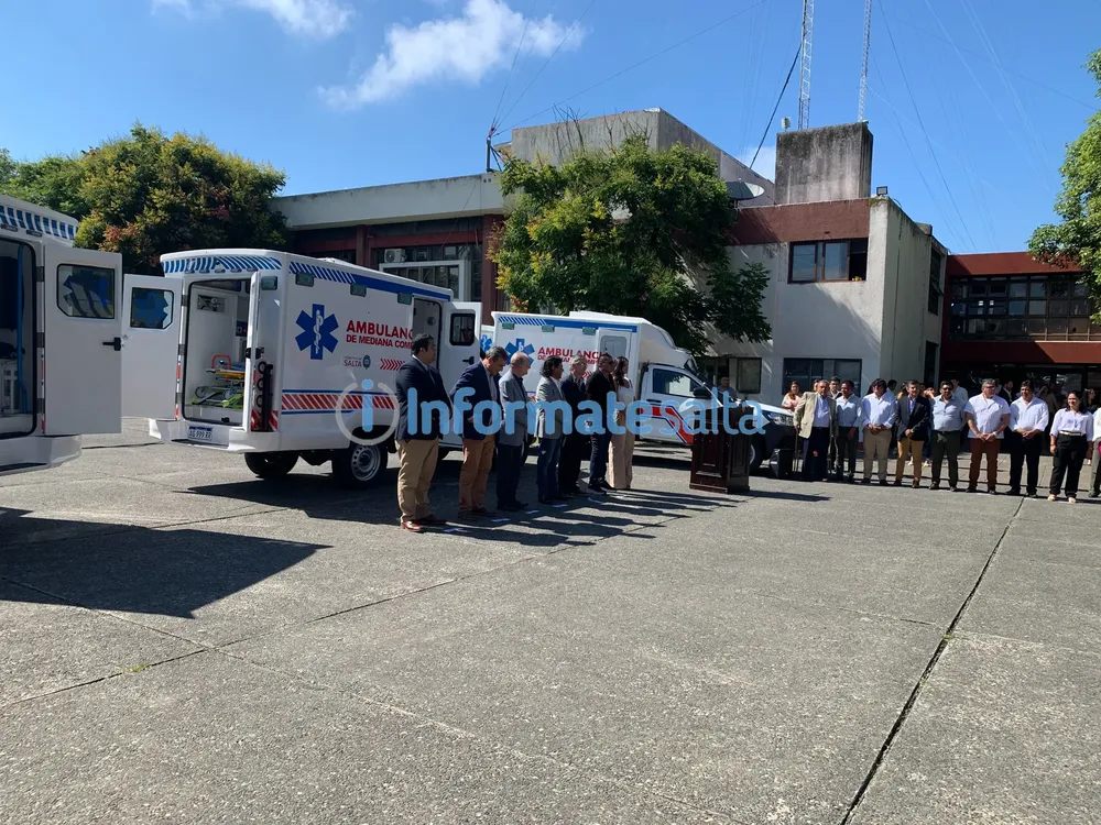 entrega de ambulancias