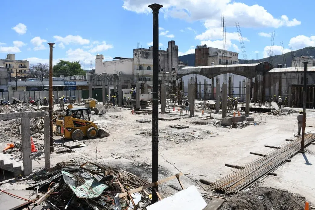 mercado reconstrucción 2