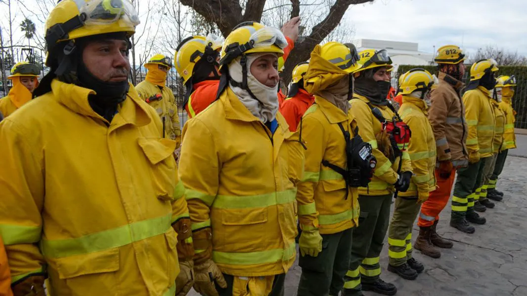 Bomberos voluntarios