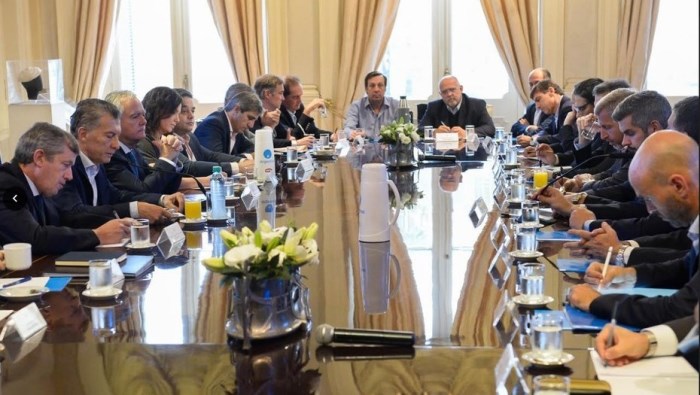 macri - gabinete - dolar