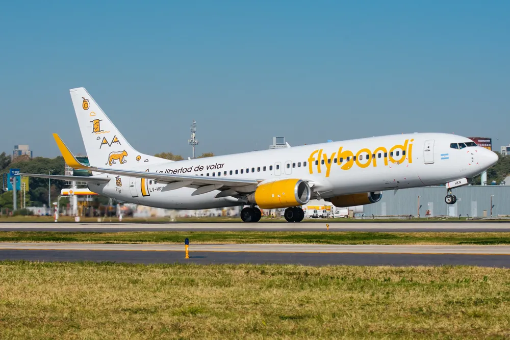 Avión Flybondi 
