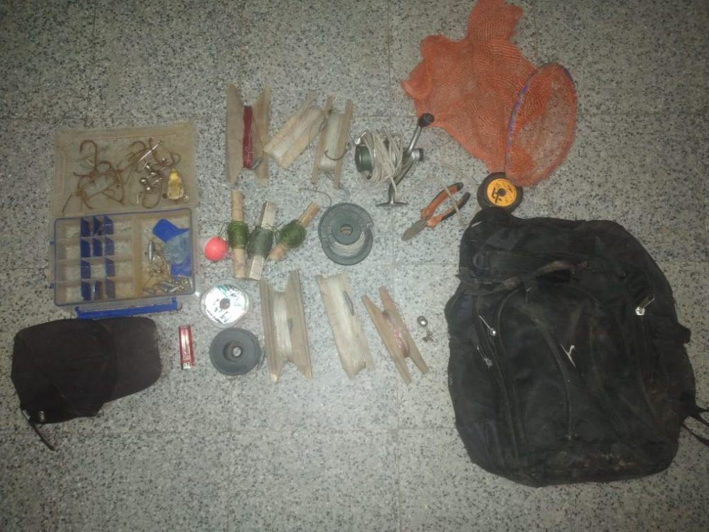 Robo objetos de pesca