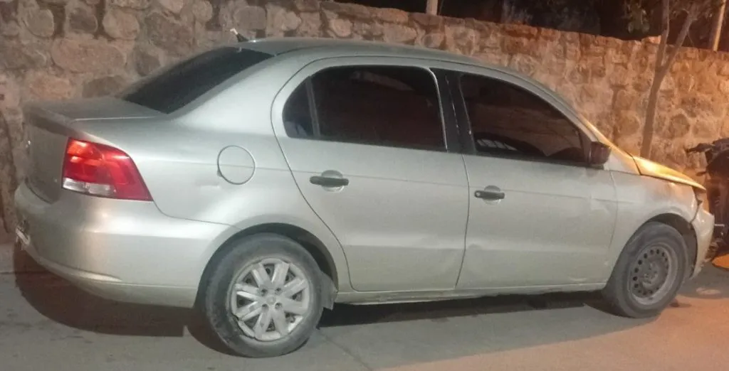 Auto robado 01
