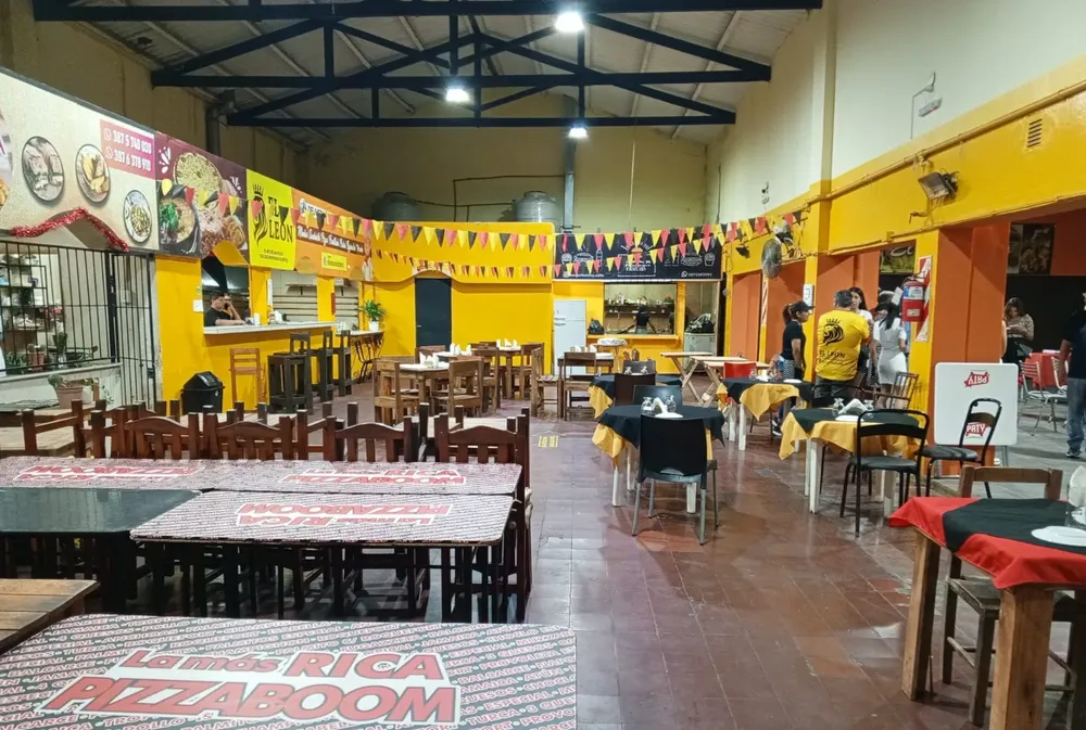 mercado evita pizzería