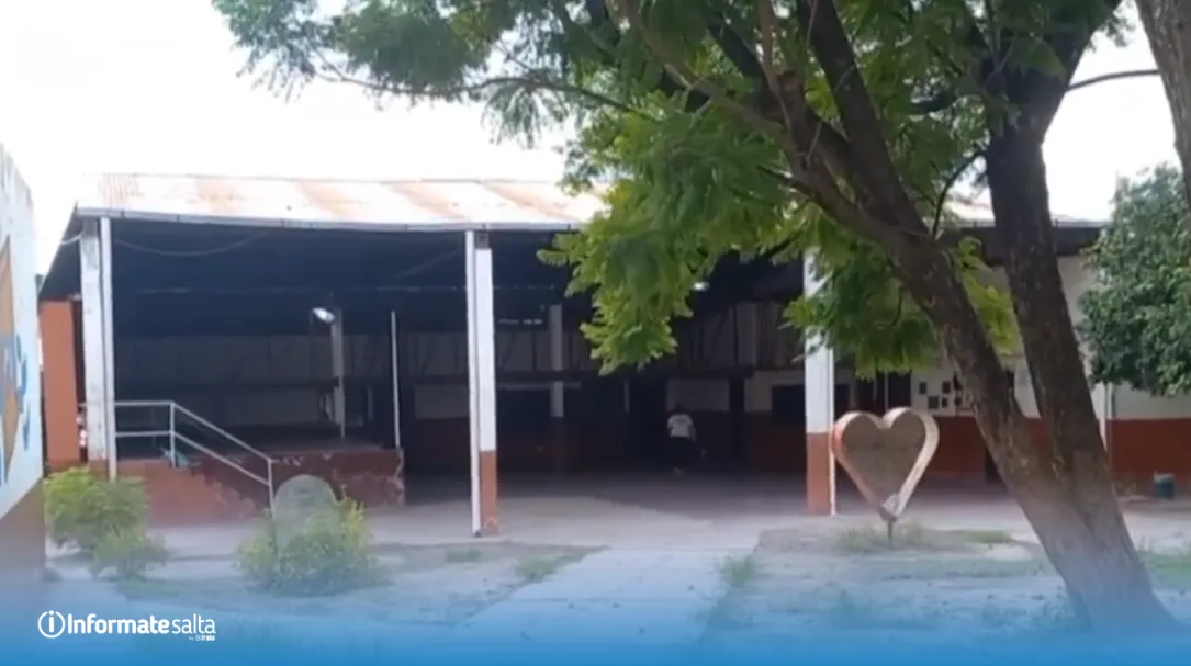 Mosconi - Robo Escuela